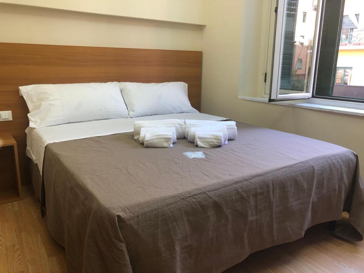 Le Affacciate Bruzie Home 2 Guest House Cosenza Esterno foto